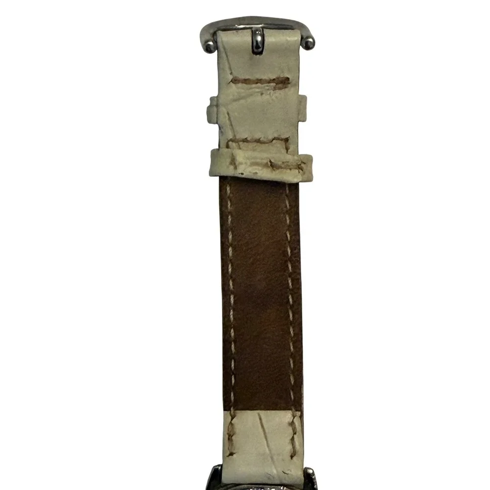 Timex Indiglo Women's Watch White‎ Leather Strap Silver Tone Case